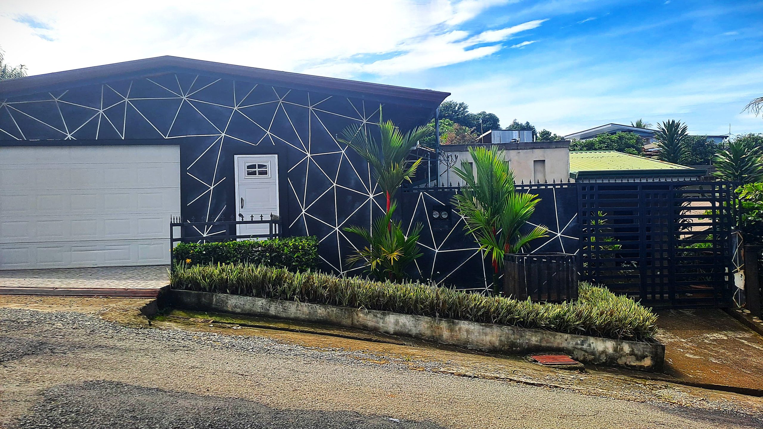Conveniently Located House in Perez Zeledon, Costa Rica
