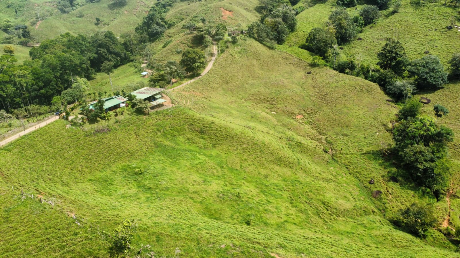 Exceptional Mountain Properties for Sale in El Torito de Barú, Costa Rica