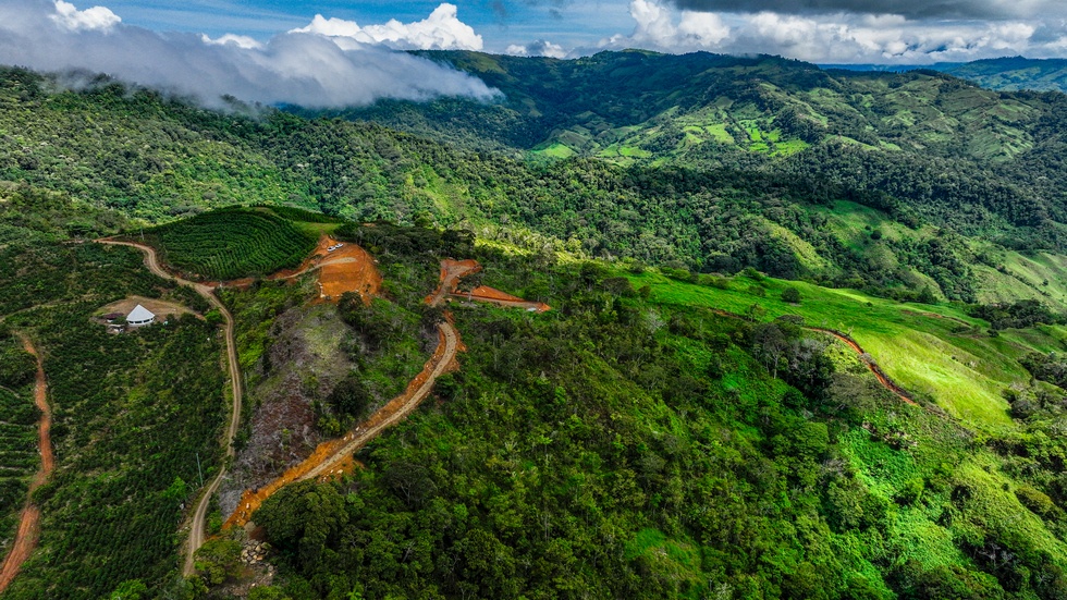  Spectacular Property with Chirripo Mountain  and San Isidro City Views