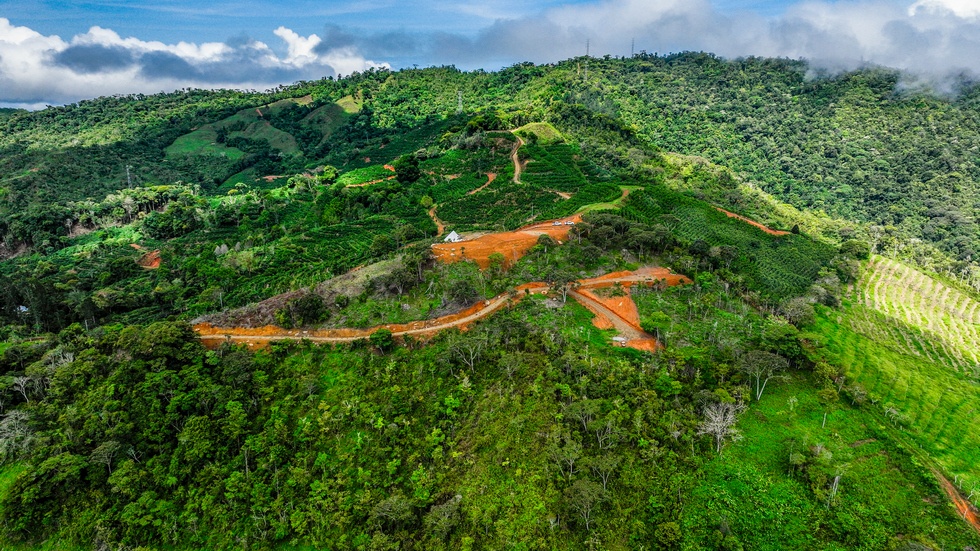  Spectacular Property with Chirripo Mountain  and San Isidro City Views