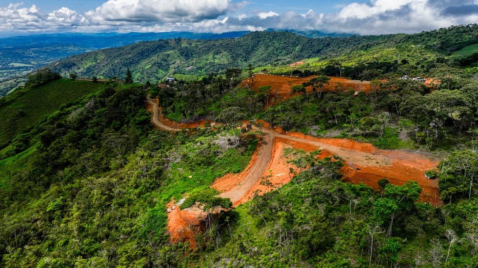  Spectacular Property with Chirripo Mountain  and San Isidro City Views