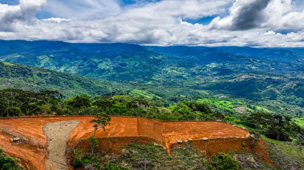  Spectacular Property with Chirripo Mountain  and San Isidro City Views