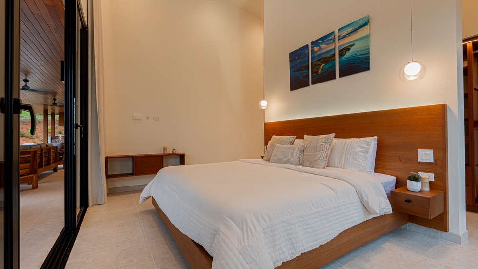 3 Bedroom Luxury Modern Tropical Home in Dominical