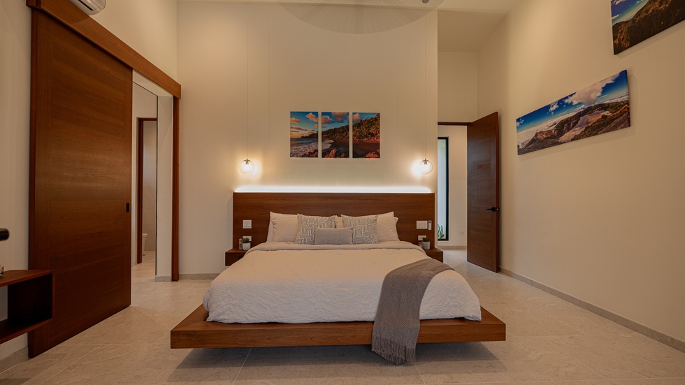 3 Bedroom Luxury Modern Tropical Home in Dominical