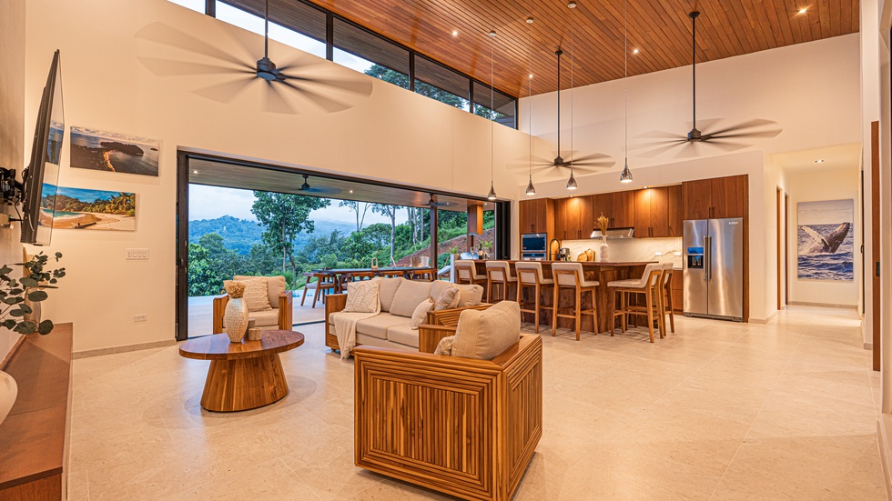 3 Bedroom Luxury Modern Tropical Home in Dominical
