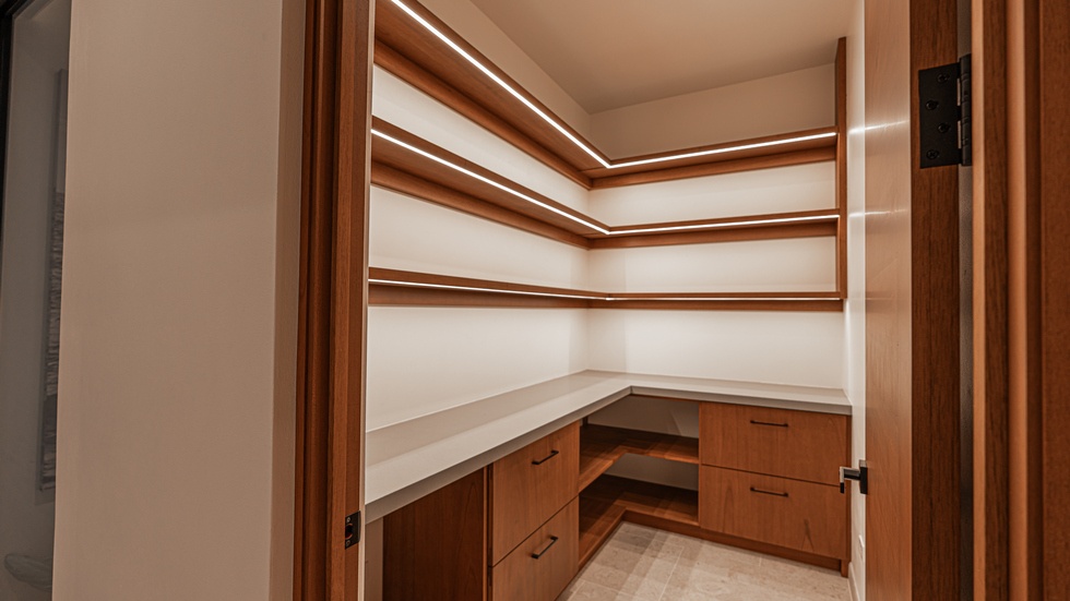 3 Bedroom Luxury Modern Tropical Home in Dominical