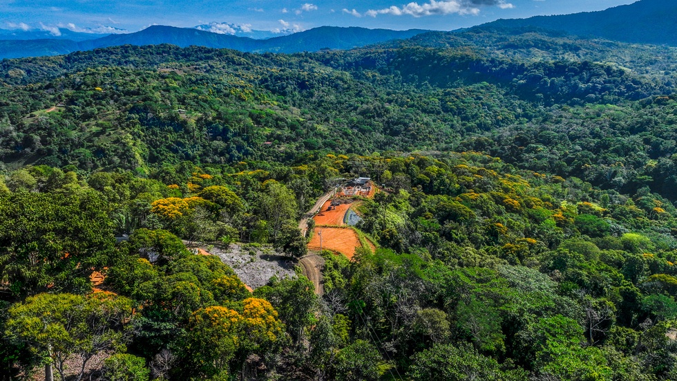 Waterfall View Homesites and Nature Community Playa Dominical