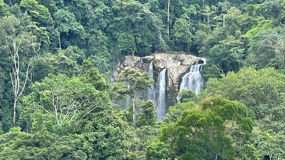 Waterfall View Homesites and Nature Community Playa Dominical