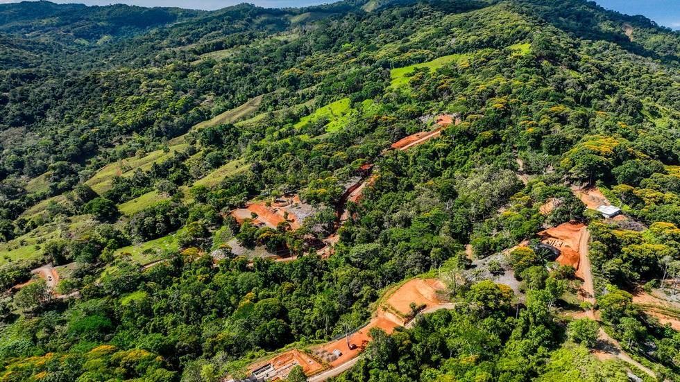 Waterfall View Homesites and Nature Community Playa Dominical