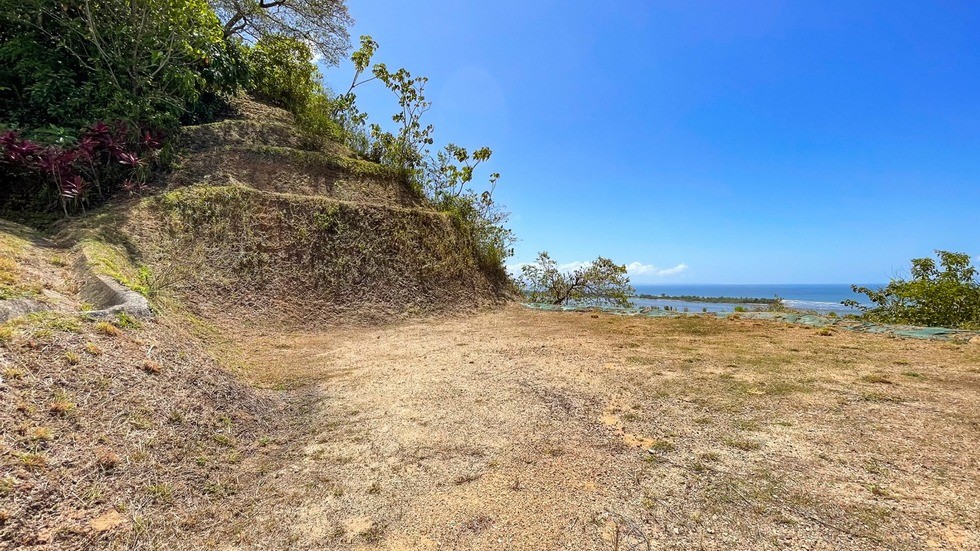 🌴 Whitewater Ocean-View Ridge Lot in Ojochal – Your Dream Life Awaits! 🌊✨