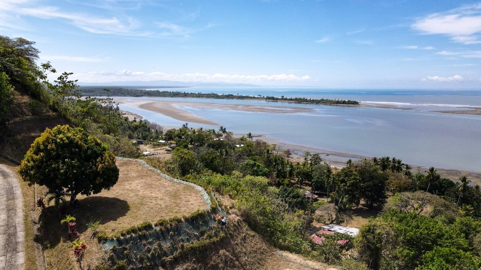 🌴 Whitewater Ocean-View Ridge Lot in Ojochal – Your Dream Life Awaits! 🌊✨