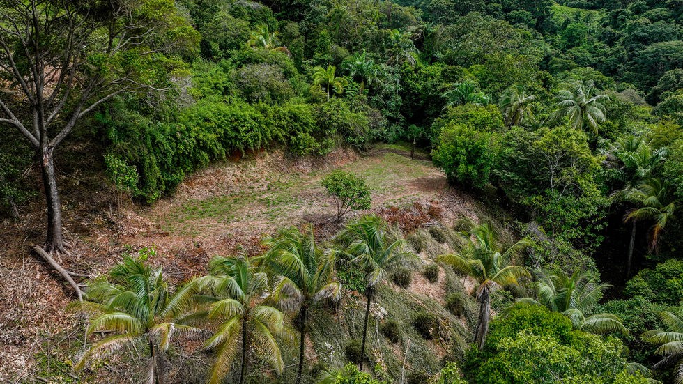 🌅 Front-Row Panoramic Sunset Ocean View Estate in San Martín