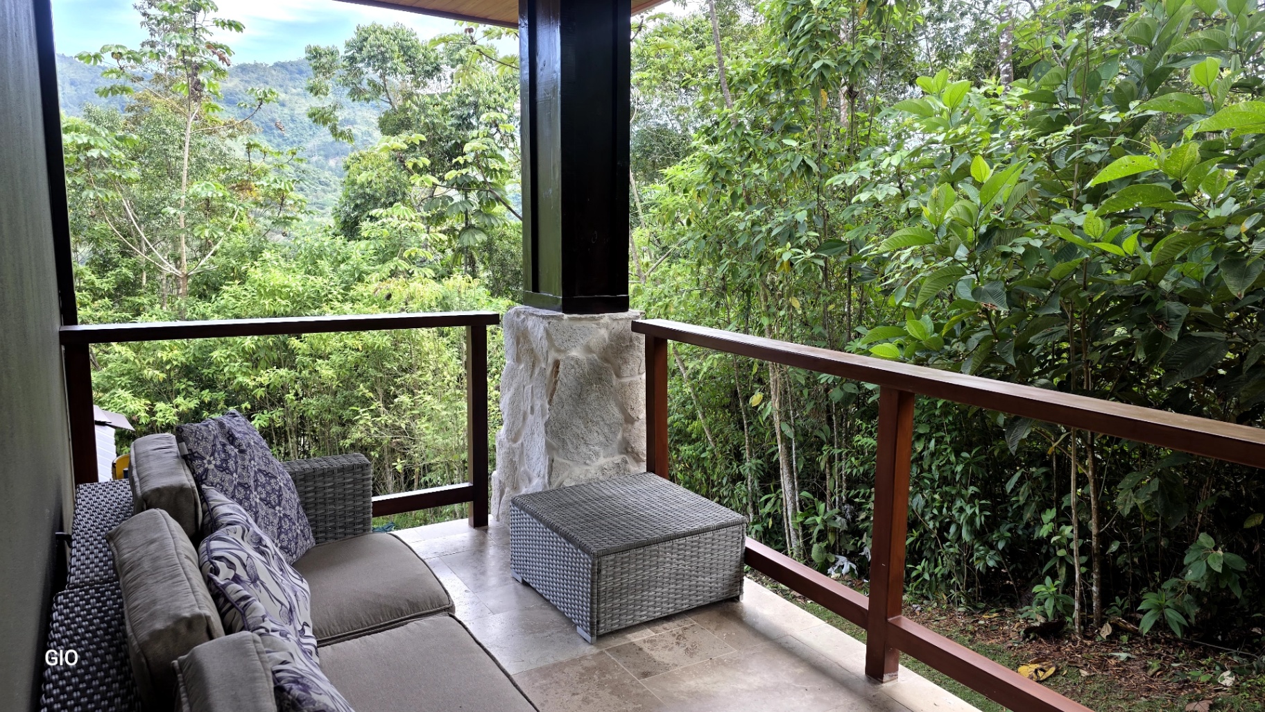 🌺 Aves del Paraíso – A Private Nature Sanctuary in Pérez Zeledón, Costa Rica 🦜