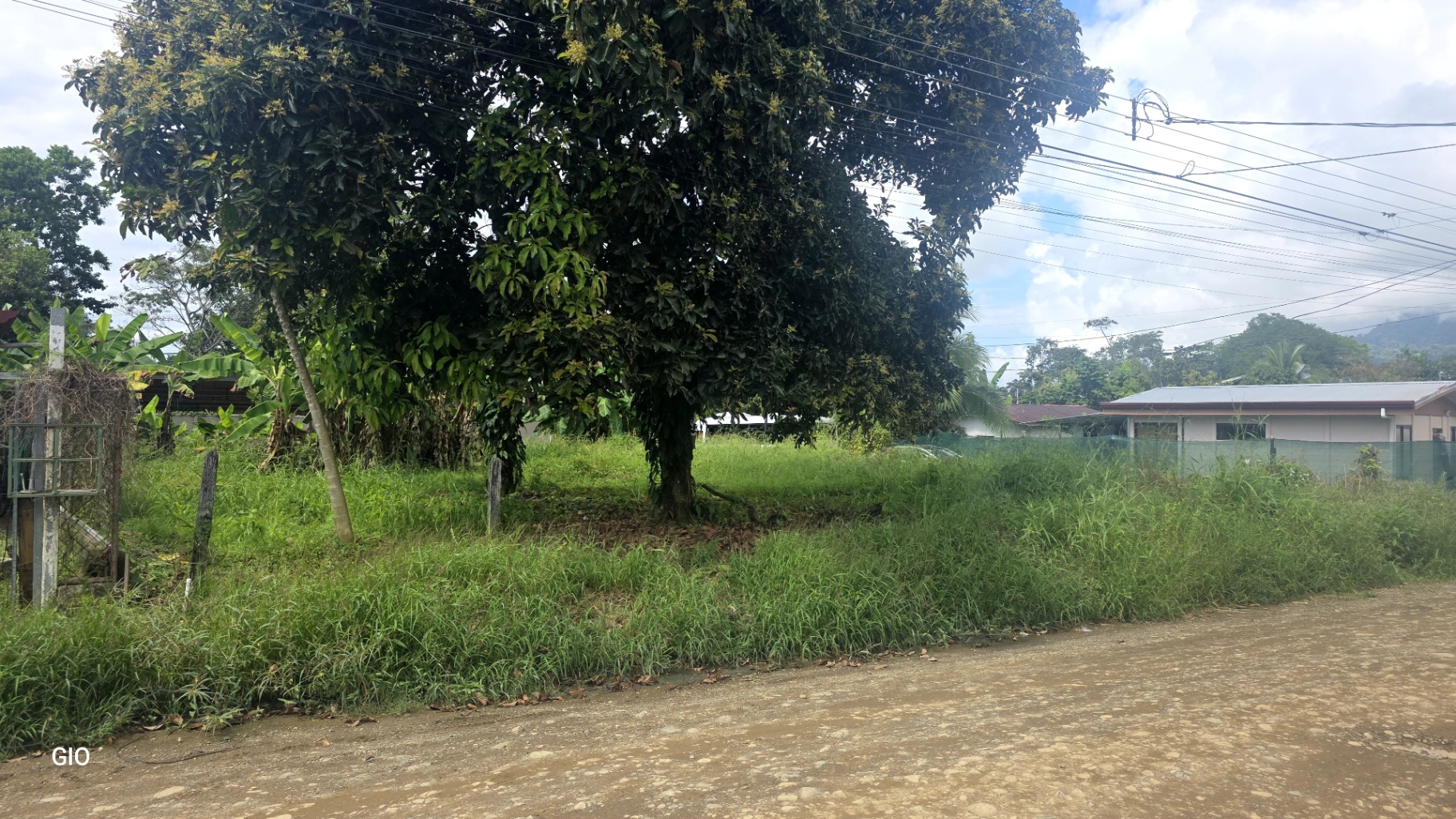 Unique Investment Opportunity in the Heart of Uvita 🌊