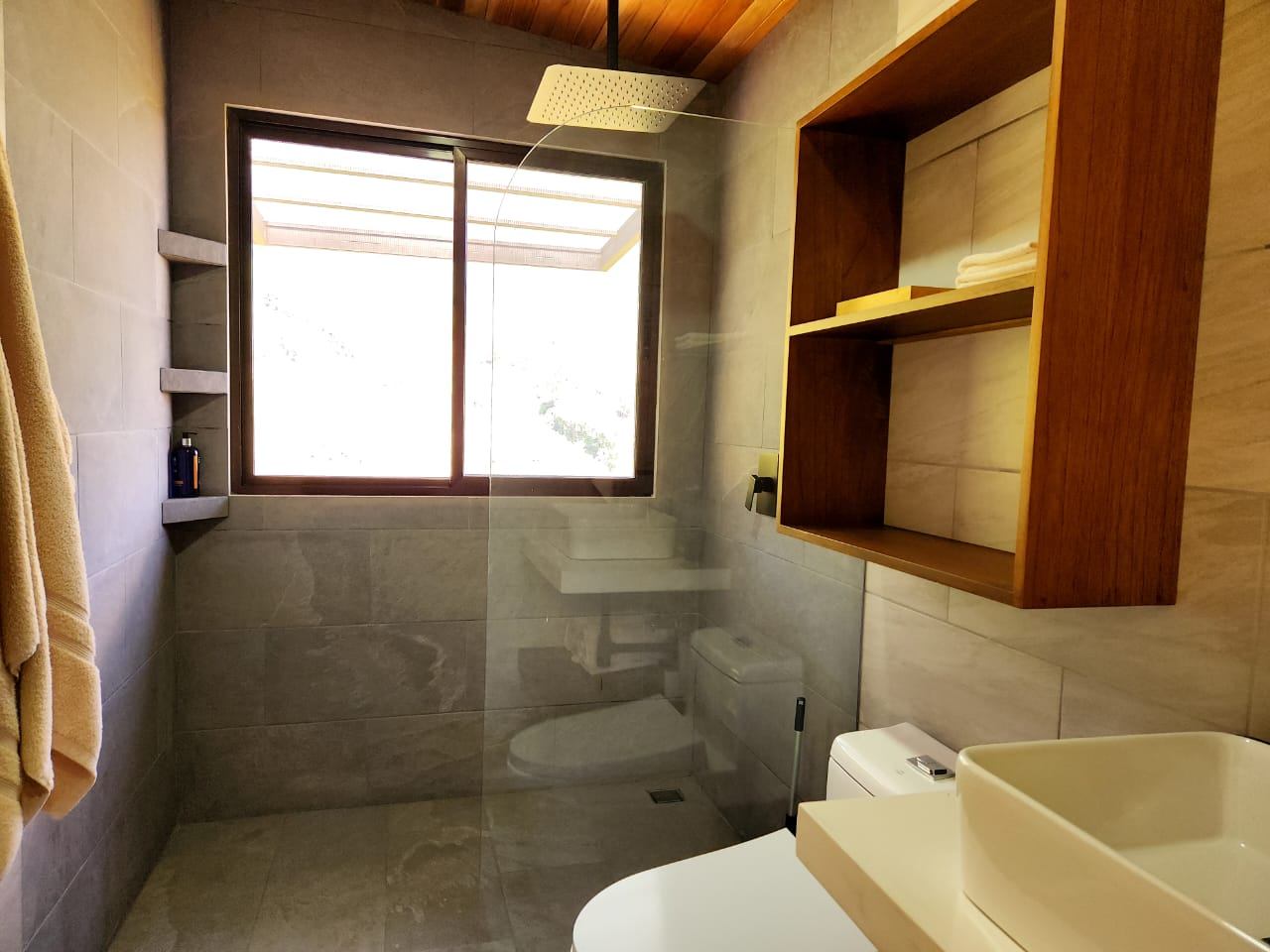 MODERN COUNTRY HOUSE WITH GUEST COTTAGE AMIDST A COFFEE PLANTATION