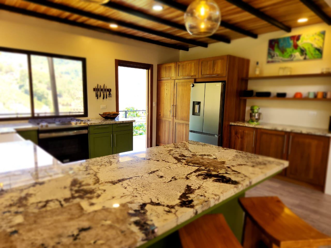 MODERN COUNTRY HOUSE WITH GUEST COTTAGE AMIDST A COFFEE PLANTATION