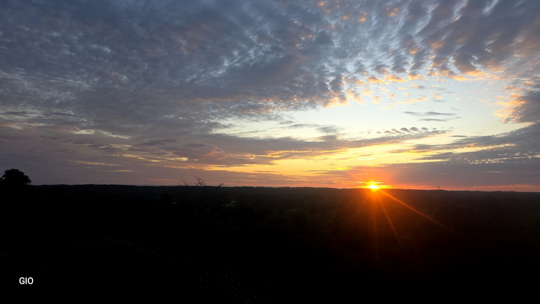 🌅 Spectacular Ocean View Property with Unforgettable Sunsets – Portalón de Savegre, Puntarenas 🌊