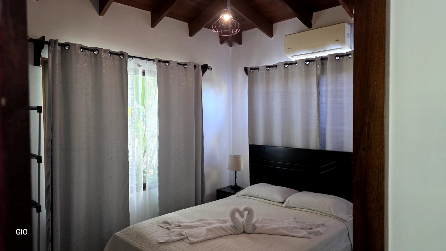 🌴 INCOME-PRODUCING VILLA HOTEL FOR SALE 🌊