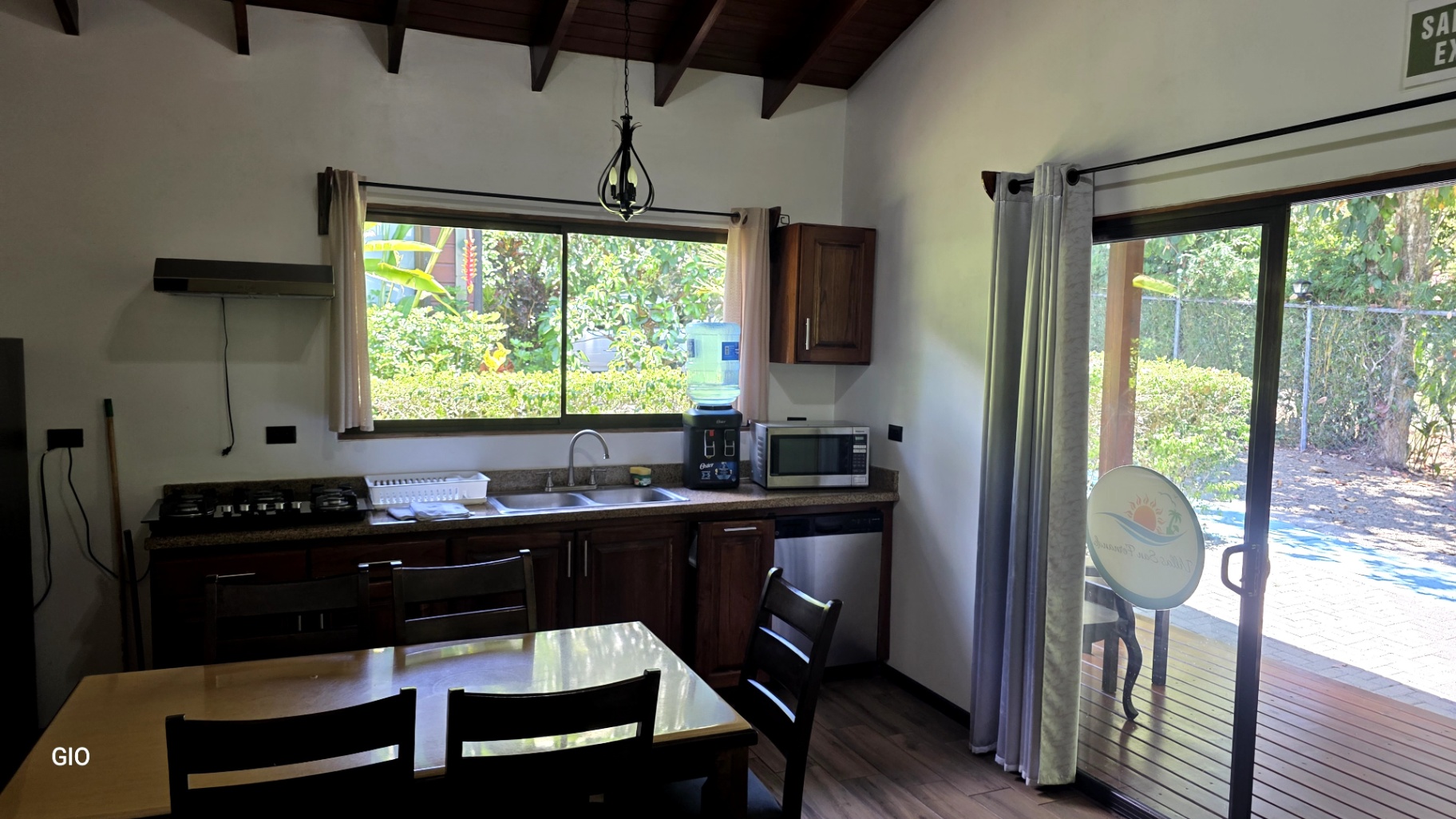 🌴 INCOME-PRODUCING VILLA HOTEL FOR SALE 🌊