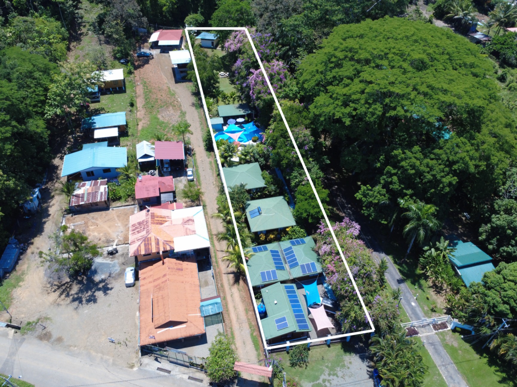 🌴 INCOME-PRODUCING VILLA HOTEL FOR SALE 🌊