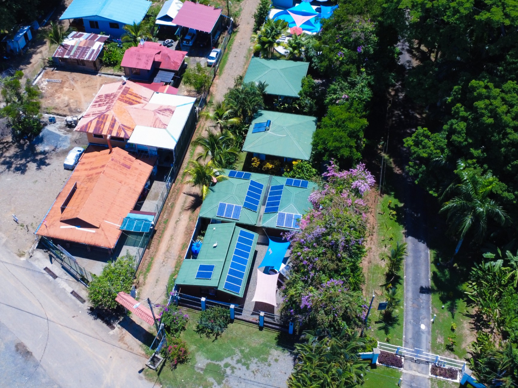 🌴 INCOME-PRODUCING VILLA HOTEL FOR SALE 🌊