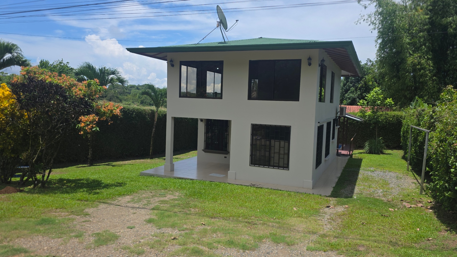 LUSH TROPICAL OASIS FOR SALE IN OJOCHAL – YOUR PRIVATE PARADISE AWAITS! 🌴✨